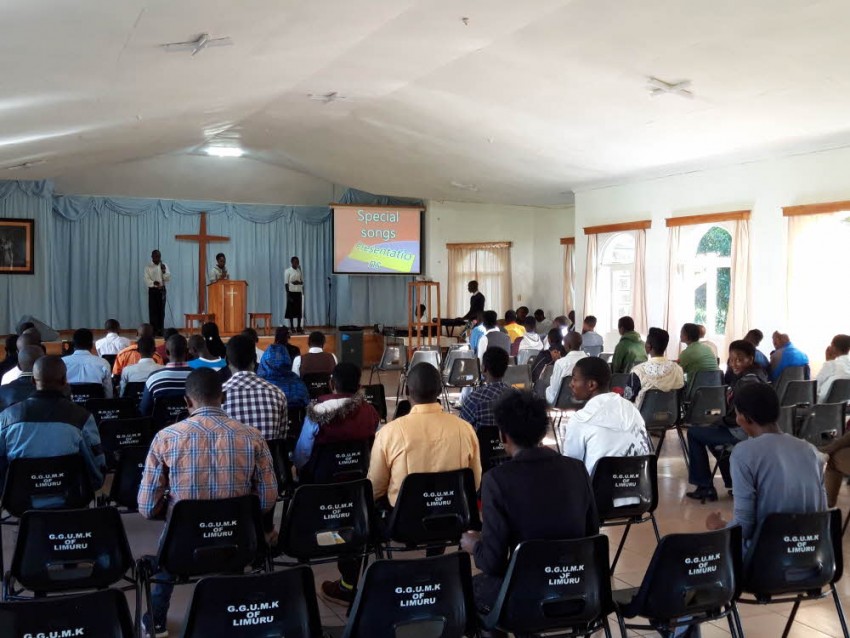 3551749274_1657619365.08120200210_084847